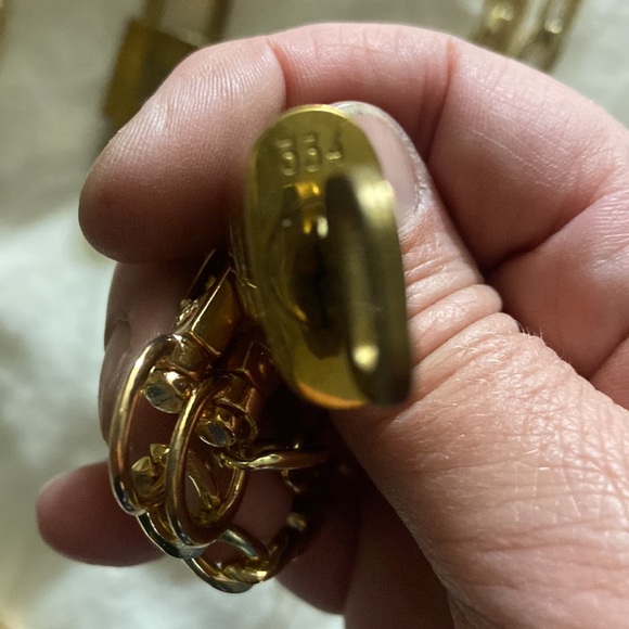 LV lock and key with non LV chain 319 or 334 - Picture 6 of 10